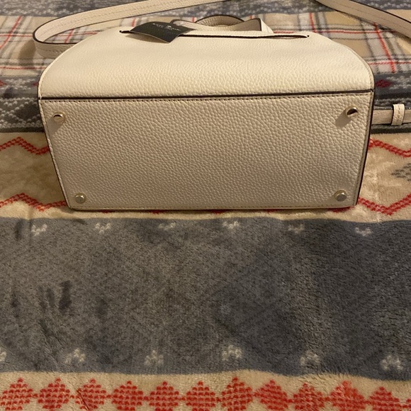 Kate Spade Crossbody Satchel Purse - Picture 3 of 14